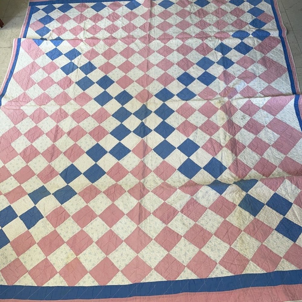Beautiful Antique Patchwork Quilt 77x65